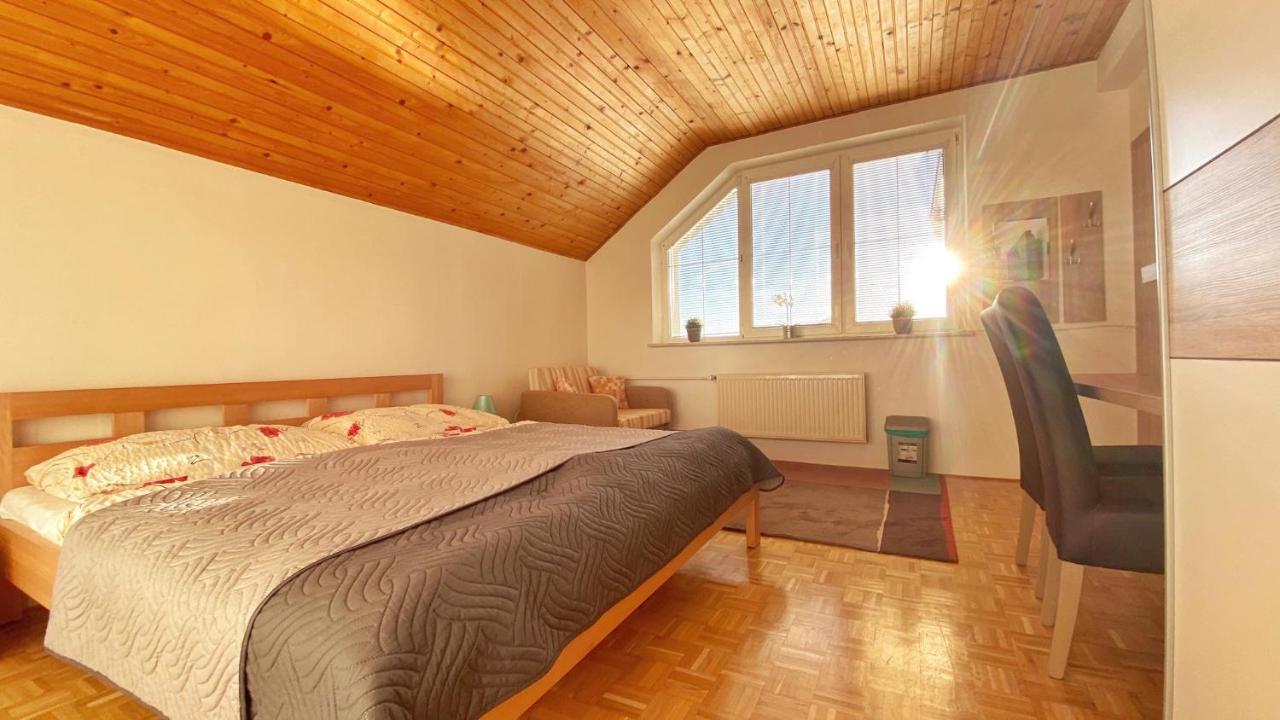Relax Villa Tatry - Wifi/Tv, Bbq, Billiard Нова-Лесна Экстерьер фото