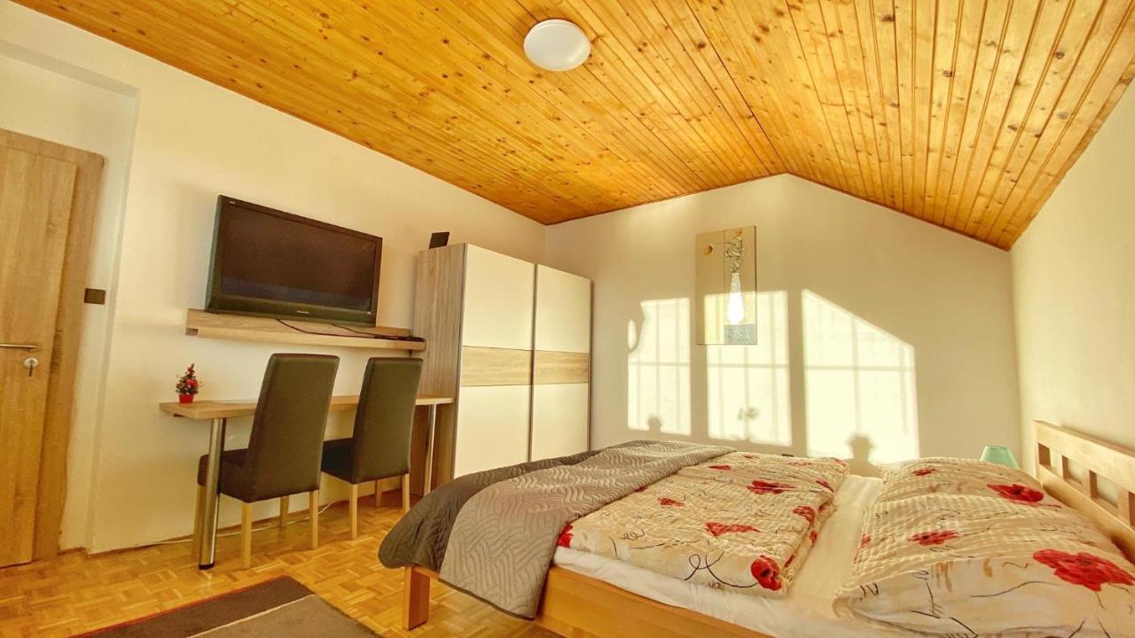 Relax Villa Tatry - Wifi/Tv, Bbq, Billiard Нова-Лесна Экстерьер фото