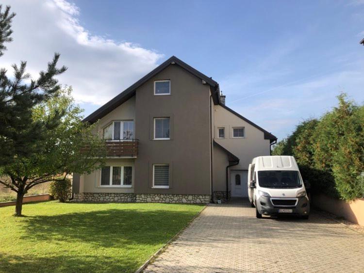 Relax Villa Tatry - Wifi/Tv, Bbq, Billiard Нова-Лесна Экстерьер фото